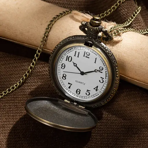 K1106 Vintage Floral Engraved Quartz Pocket Watch - Image 2