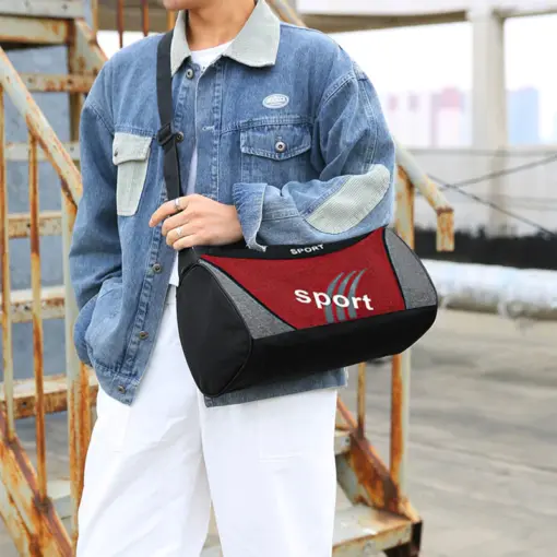 B1055 Sports Gym and Travel Bag - Image 4