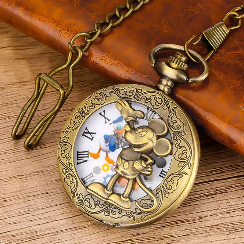 K1142 Classic Mickey & Donald Vintage Pocket Watch - Image 3