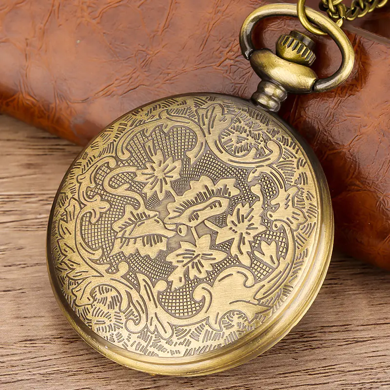 K1142 Classic Mickey & Donald Vintage Pocket Watch - Image 5
