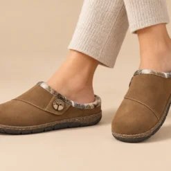 Alternative view of Z7001 Premium Leather Export Unisex Slip-On Shoe